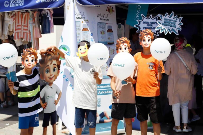 CONALT BABY FEST STANDI