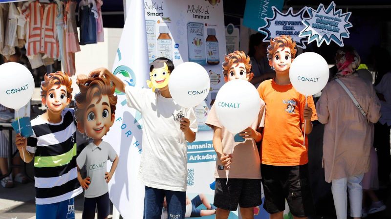 CONALT BABY FEST STANDI